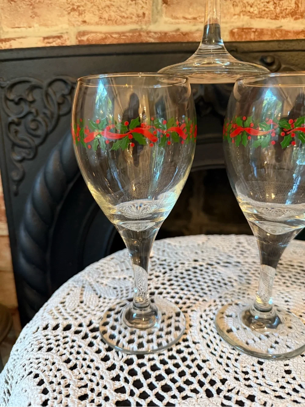 Set of 4 Libbey Holly Ribbon Christmas Holiday Glasses